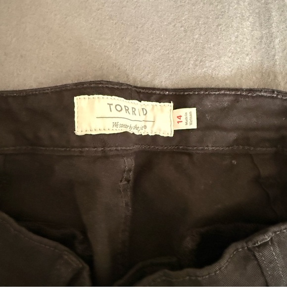 Torrid Utility Jeans - Picture 2 of 2